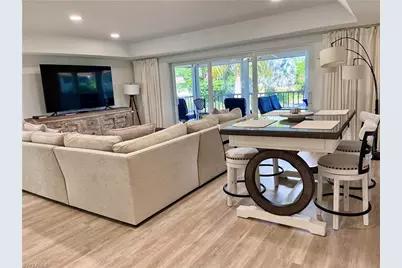 232 Memory Ln #4, Naples, FL 34112 - Photo 4