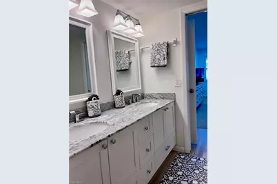 232 Memory Ln #4, Naples, FL 34112 - Photo 16