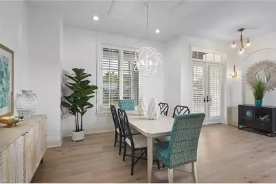 375 Wedge Dr, Naples, FL 34103 - Photo 12