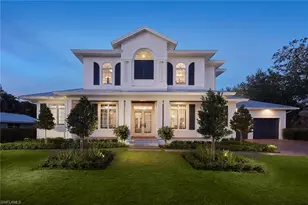 375 Wedge Dr, Naples, FL 34103 - Photo 1