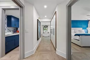 392 7th Ave S, Naples, FL 34102 - Photo 4