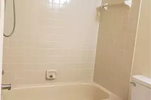 240 Timber Lake Cir, Naples, FL 34104 - Photo 18