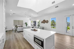 742 Nerita St, Sanibel, FL 33957 - Photo 12