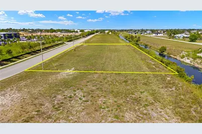 2133-2203 NE 10th Ter, Cape Coral, FL 33909 - Photo 4