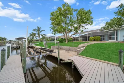 1314 SE 15th Ter, Cape Coral, FL 33990 - Photo 2