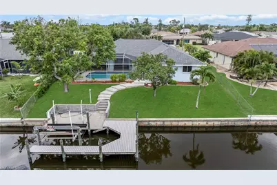 1314 SE 15th Ter, Cape Coral, FL 33990 - Photo 4