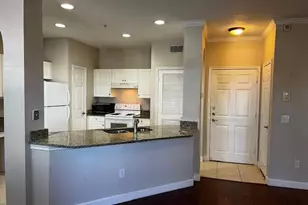 860 N Orange Ave, Orlando, FL 32801 - Photo 2