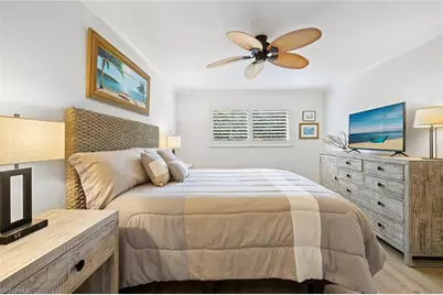 636 Park Shore Dr, Naples, FL 34103 - Photo 34