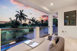 875 Wedge Dr, Naples, FL 34103 - Photo 44