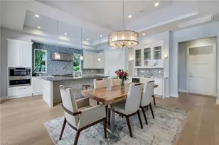 875 Wedge Dr, Naples, FL 34103 - Photo 12