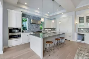 875 Wedge Dr, Naples, FL 34103 - Photo 14