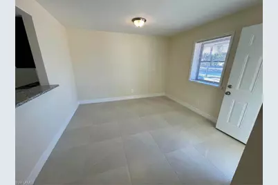 4052 Bayshore Dr #526, Naples, FL 34112 - Photo 2