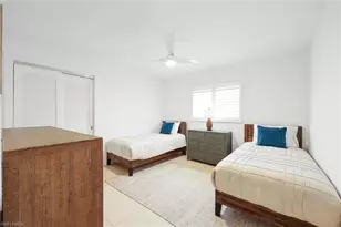 648 96th Ave N, Naples, FL 34108 - Photo 18