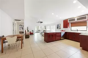 648 96th Ave N, Naples, FL 34108 - Photo 4