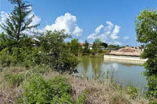 1118 SW 19th Ave, Cape Coral, FL 33991 - Photo 4