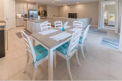 16366 Barclay Ct, Naples, FL 34110 - Photo 10