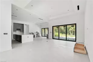 721 Golden Gate Blvd W, Naples, FL 34120 - Photo 12