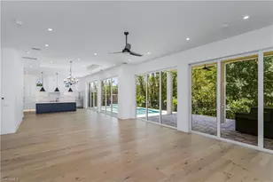 2854 Coach House Way, Naples, FL 34105 - Photo 10