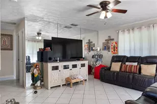 1154 Fourth Way, North Fort Myers, FL 33903 - Photo 4