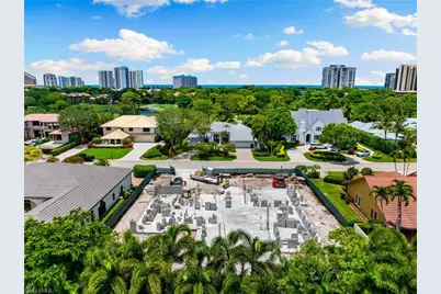 707 Buttonbush Ln, Naples, FL 34108 - Photo 12