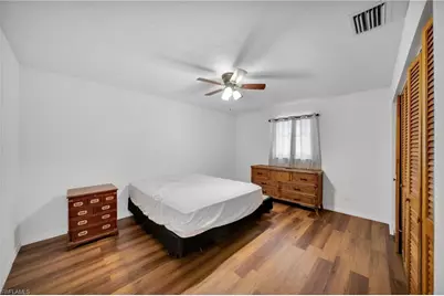 14260 McGregor Blvd, Fort Myers, FL 33919 - Photo 10