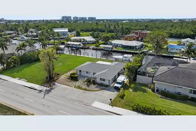 14260 McGregor Blvd, Fort Myers, FL 33919 - Photo 1