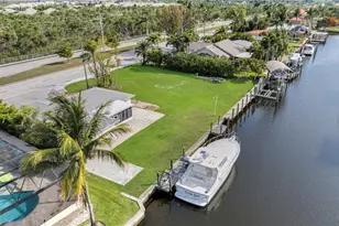 14260 McGregor Blvd, Fort Myers, FL 33919 - Photo 24