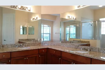10153 Avalon Lake Cir, Fort Myers, FL 33913 - Photo 16