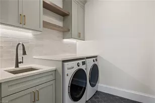 144 Gulfport Ct, Marco Island, FL 34145 - Photo 26