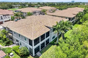 2488 Breakwater Wy, Naples, FL 34112 - Photo 32