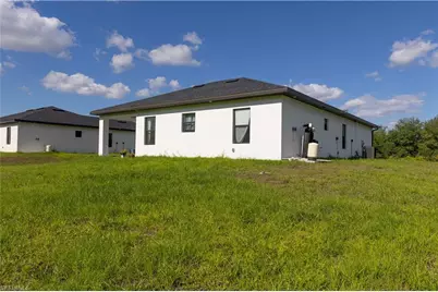 6005 Beth Ave N, Lehigh Acres, FL 33971 - Photo 32
