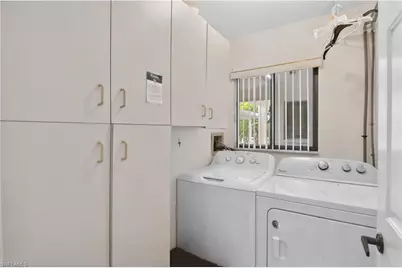 1010 SW 48th Ter #102, Cape Coral, FL 33914 - Photo 34