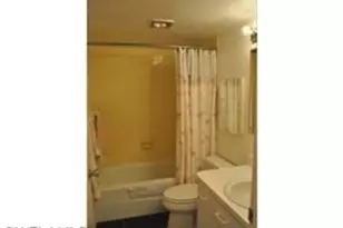 3 Bluebill Ave, Naples, FL 34108 - Photo 4