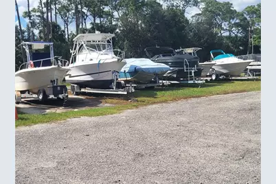 87 Middlesex Rd, Fort Myers, FL 33908 - Photo 1