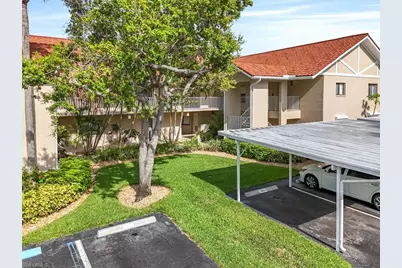 9652 Windsor Gardens Ln #105, Fort Myers, FL 33919 - Photo 1