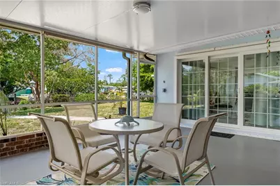 1140 Rainbow Dr, Naples, FL 34104 - Photo 28