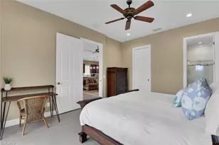 3254 Lakeview Dr, Naples, FL 34112 - Photo 26