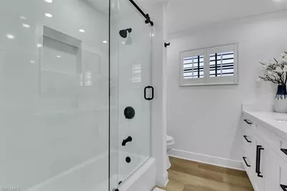 740 Park Shore Dr, Naples, FL 34103 - Photo 22