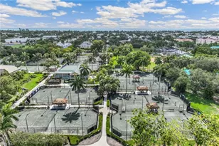 980 7th Ave S, Naples, FL 34102 - Photo 14