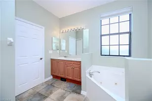 15056 Summit Pl Cir, Naples, FL 34119 - Photo 20