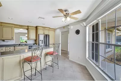 5859 Westbourgh Ct, Naples, FL 34112 - Photo 10