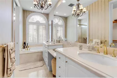 900 5th Ave S #302, Naples, FL 34102 - Photo 16