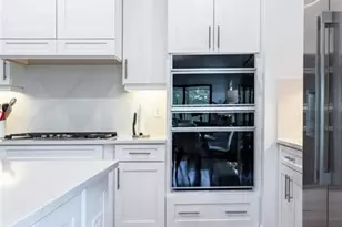 16360 Viansa Wy, Naples, FL 34110 - Photo 4