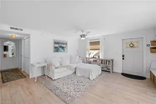 1549 Sandpiper St, Naples, FL 34102 - Photo 10