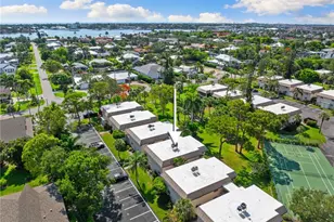 1549 Sandpiper St, Naples, FL 34102 - Photo 30