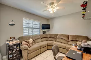 301 SW 32nd Terrace, Cape Coral, FL 33914 - Photo 16