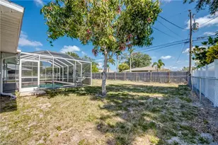 301 SW 32nd Terrace, Cape Coral, FL 33914 - Photo 22