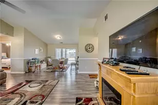 301 SW 32nd Terrace, Cape Coral, FL 33914 - Photo 4