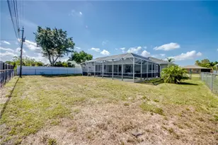 301 SW 32nd Terrace, Cape Coral, FL 33914 - Photo 26