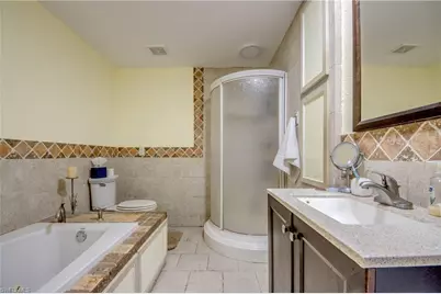 301 SW 32nd Ter, Cape Coral, FL 33914 - Photo 12